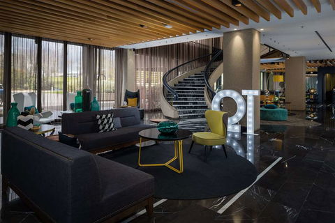 QT Canberra - Lightning Ridge Tourism 2