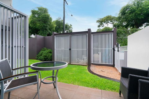 City Golf Club Motel - Lightning Ridge Tourism 2