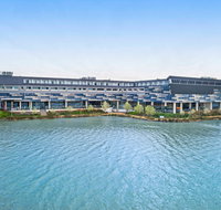 Mercure Melbourne Caroline Springs - Lightning Ridge Tourism