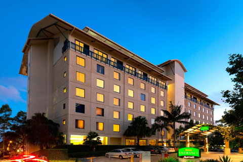 Courtyard by Marriott Sydney-North Ryde - Lightning Ridge Tourism 0