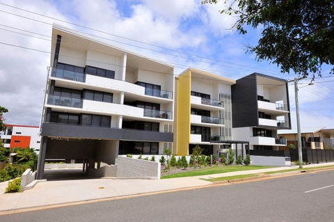 Apartments G60 Gladstone - Lightning Ridge Tourism 0