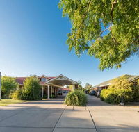 Best Western Ambassador Inn - Lightning Ridge Tourism