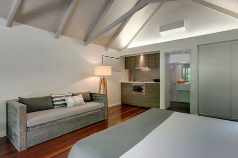 Hamilton Island Palm Bungalows - Lightning Ridge Tourism 1