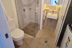 Fleet Lane Apartments - Lightning Ridge Tourism 4