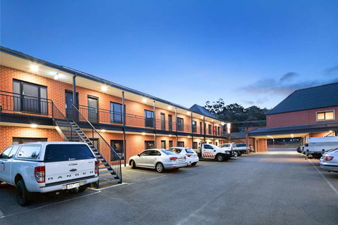 Best Western Plus Ballarat Suites - Lightning Ridge Tourism 3