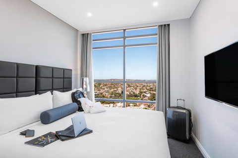 Meriton Serviced Apartments North Sydney - Lightning Ridge Tourism 11