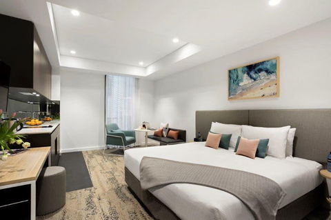Quest North Sydney - Lightning Ridge Tourism 10