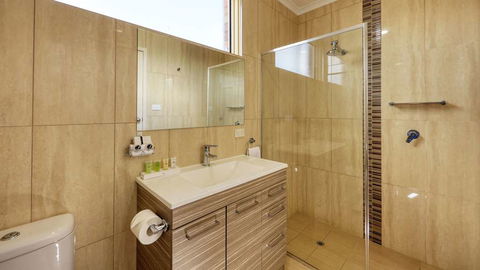 Quality Inn Swan Hill - Lightning Ridge Tourism 13