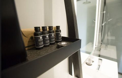 Little National Hotel - Lightning Ridge Tourism 5