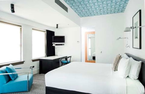 Peppers Gallery Hotel, Canberra - Lightning Ridge Tourism 13