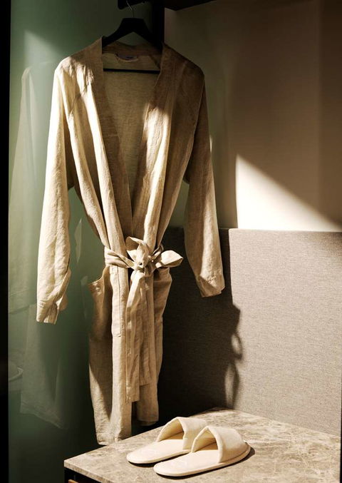 A By Adina Canberra - Lightning Ridge Tourism 8