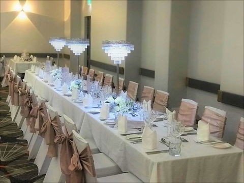 Hilton Darwin - Lightning Ridge Tourism 11