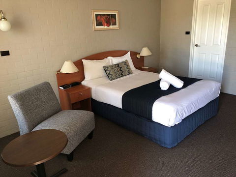 Best Western Coachman's Inn Motel - Lightning Ridge Tourism 14