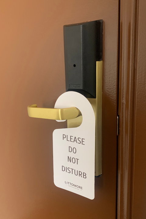 Governor Macquarie Motor Inn - Lightning Ridge Tourism 6