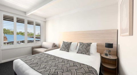 Panorama Motel Bathurst - Lightning Ridge Tourism 3