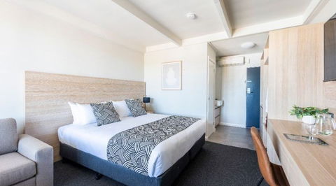 Panorama Motel Bathurst - Lightning Ridge Tourism 5