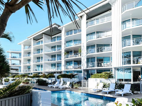 Grand Mercure Apartments Bargara - Lightning Ridge Tourism 0