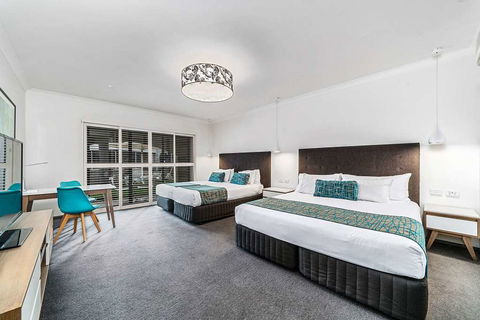 Quality Siesta Resort - Lightning Ridge Tourism 1