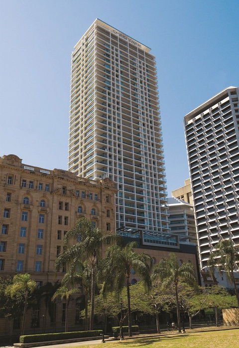 Oaks Casino Towers - Lightning Ridge Tourism 0