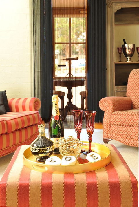 Adeline Bed & Breakfast - Lightning Ridge Tourism 16