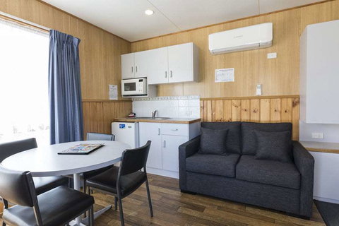 BIG4 Albury Tourist Park - Lightning Ridge Tourism 10