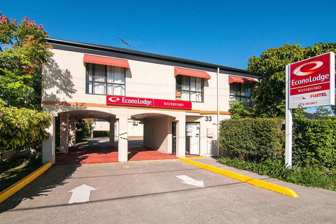 Econo Lodge Waterford - Lightning Ridge Tourism 0