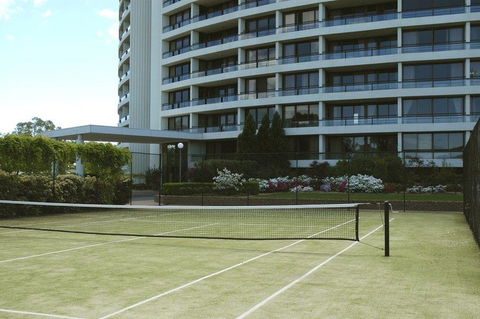 BreakFree Capital Tower - Lightning Ridge Tourism 17