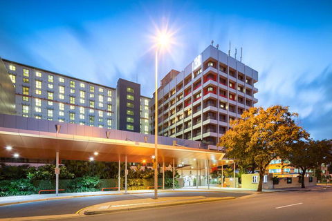 H On Smith Hotel - Lightning Ridge Tourism 0