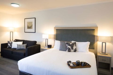 H On Smith Hotel - Lightning Ridge Tourism 14