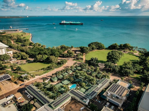 Palms City Resort - Lightning Ridge Tourism 2