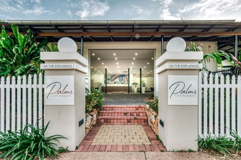 Palms City Resort - Lightning Ridge Tourism 6