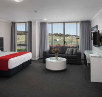 Rydges Mount Panorama Bathurst - Lightning Ridge Tourism
