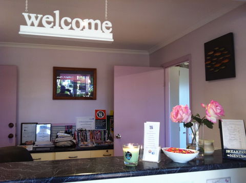 Sapphire Waters Motor Inn - Lightning Ridge Tourism 2