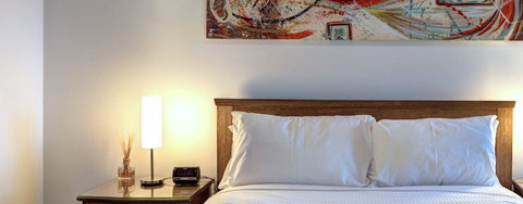 Accommodation Corporate Docklands - Lightning Ridge Tourism 0