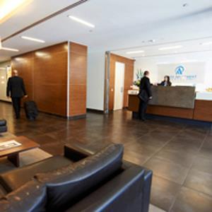 Amity South Yarra Apartments - Lightning Ridge Tourism 1