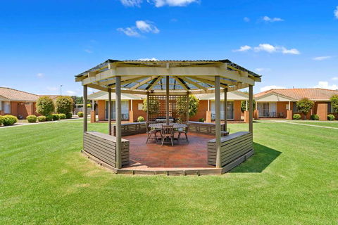 Comfort Inn & Suites King Avenue - Lightning Ridge Tourism 2