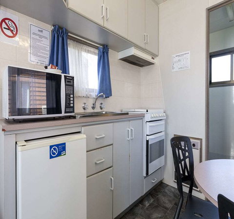 BIG4 Albury Tourist Park - Lightning Ridge Tourism 5