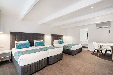 Quality Siesta Resort - Lightning Ridge Tourism 4