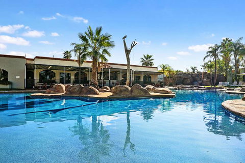 Quality Siesta Resort - Lightning Ridge Tourism 5