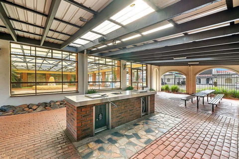 Quality Siesta Resort - Lightning Ridge Tourism 15