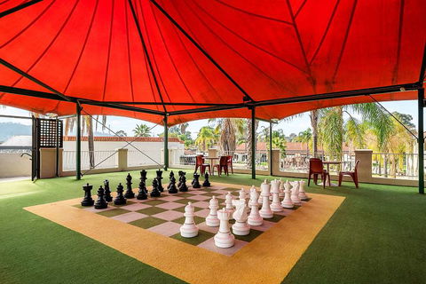 Quality Siesta Resort - Lightning Ridge Tourism 16