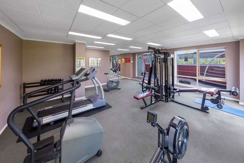 Nesuto Canberra Apartment Hotel - Lightning Ridge Tourism 15