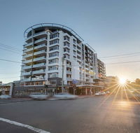 Adina Apartment Hotel Wollongong - Lightning Ridge Tourism