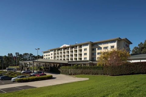Rydges Norwest Sydney - Lightning Ridge Tourism 0