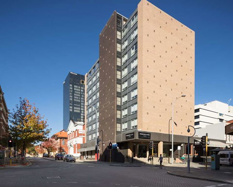 Pensione Hotel Perth - Lightning Ridge Tourism 0