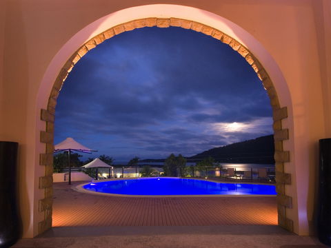 The Sebel Whitsundays - Lightning Ridge Tourism 0
