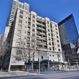 Arrow On Spencer - Lightning Ridge Tourism 0