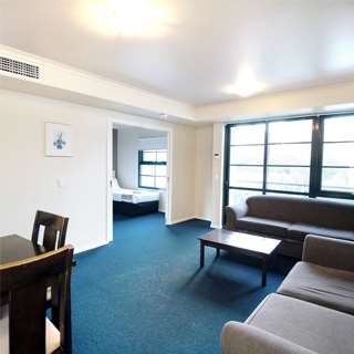 Arrow On Spencer - Lightning Ridge Tourism 2