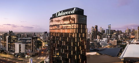 Oakwood Premier Melbourne - Lightning Ridge Tourism 0