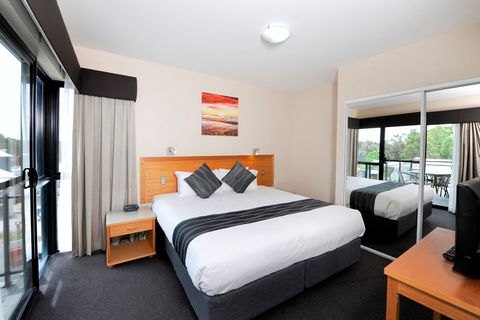 Assured Ascot Quays Apartment Hotel - Lightning Ridge Tourism 2